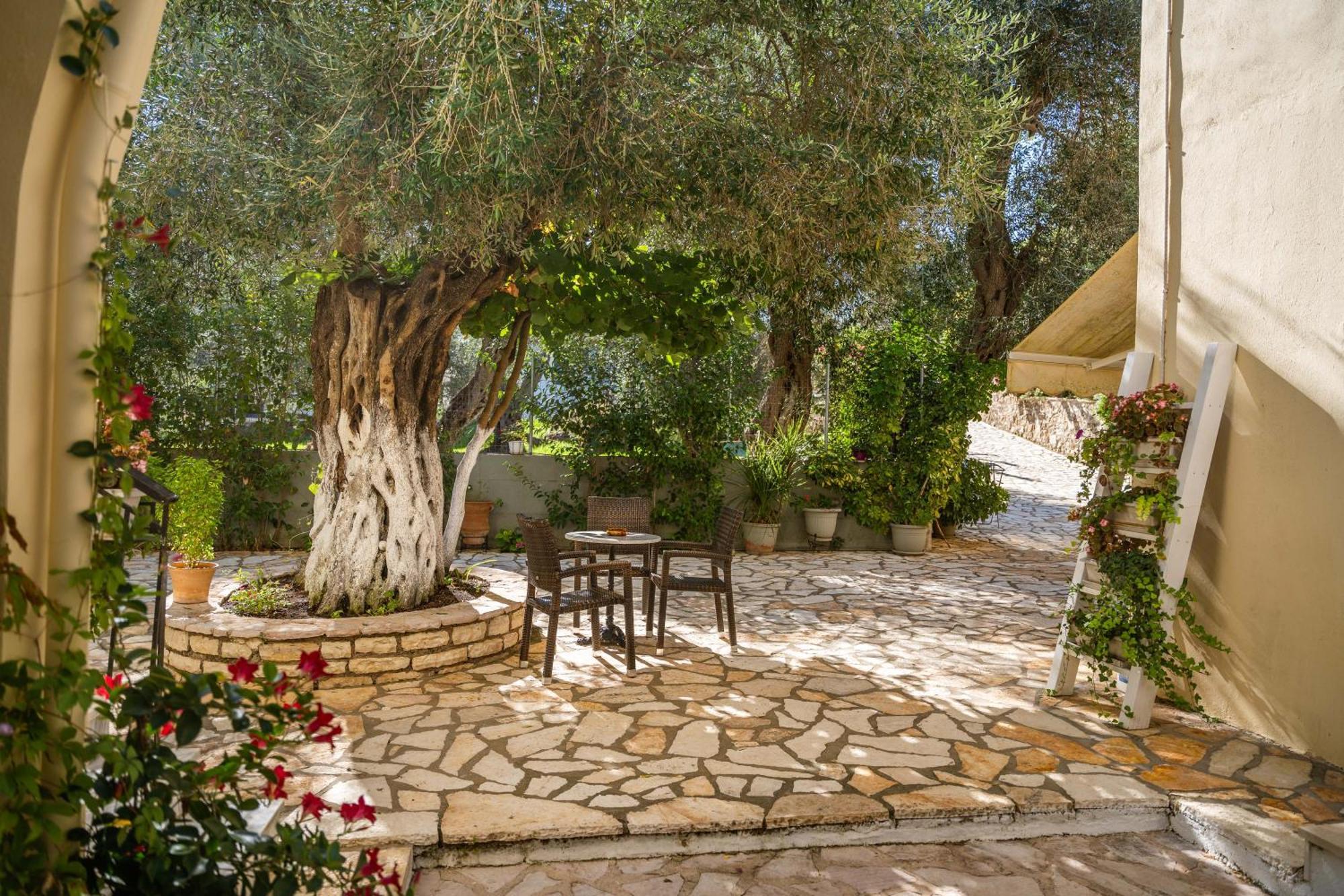 Angela Studios Sívota المظهر الخارجي الصورة